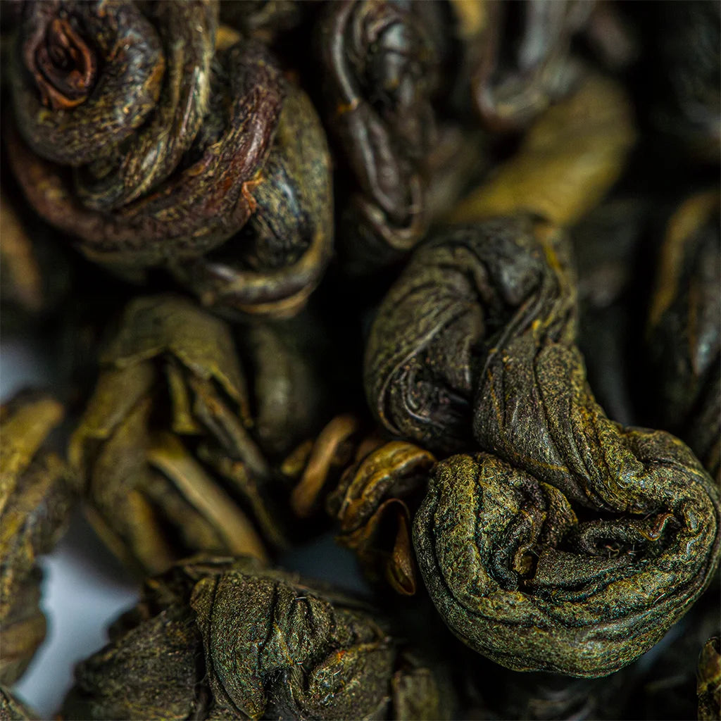 Смарагдові спіралі (Бі Ло Чунь)