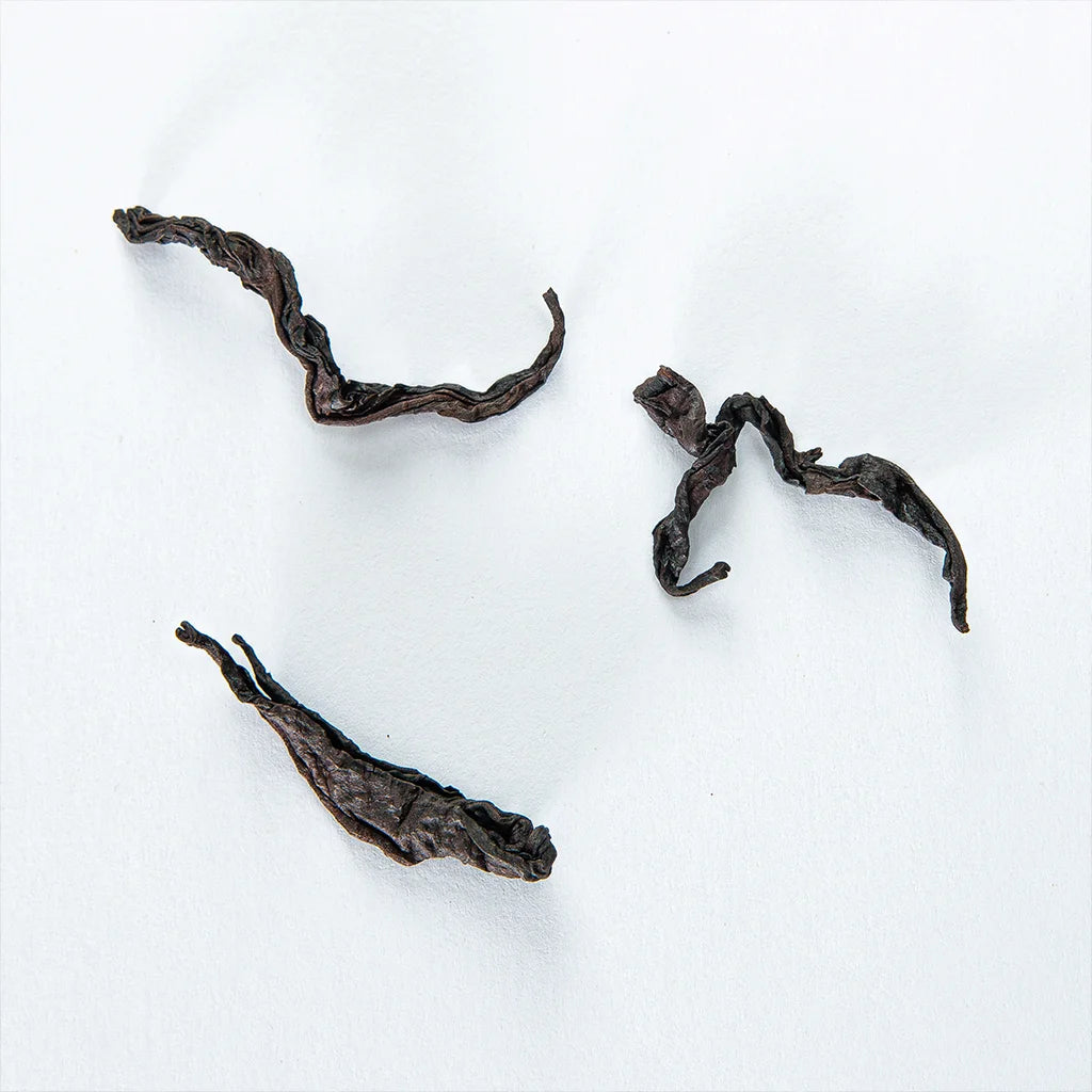 Ароматний Жой Гуй чай, що вражає своєю насиченістю та якістю. Ідеальний для чаювання з друзями або для особистого задоволення. Придбайте його в нашому інтернет-магазині