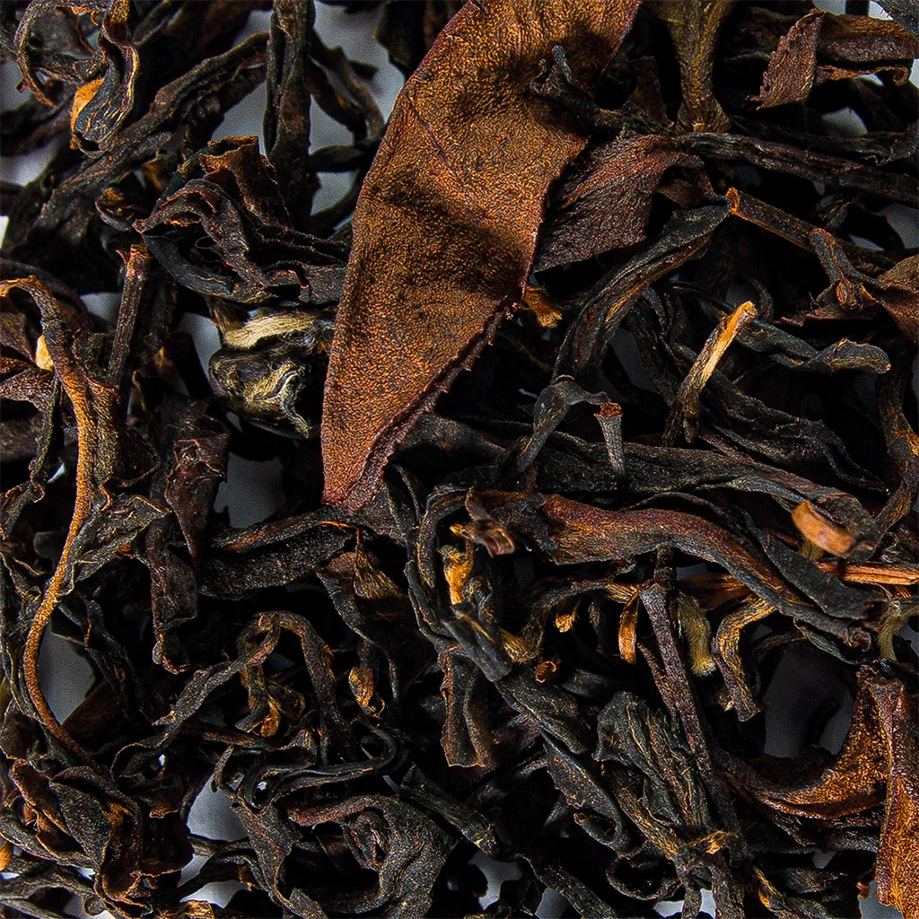 Чай Дун Фан Мей Жень, що дарує неповторний смак та аромат. Ідеальний вибір для подарунка або особистого вжитку. Купуйте в нашому магазині.